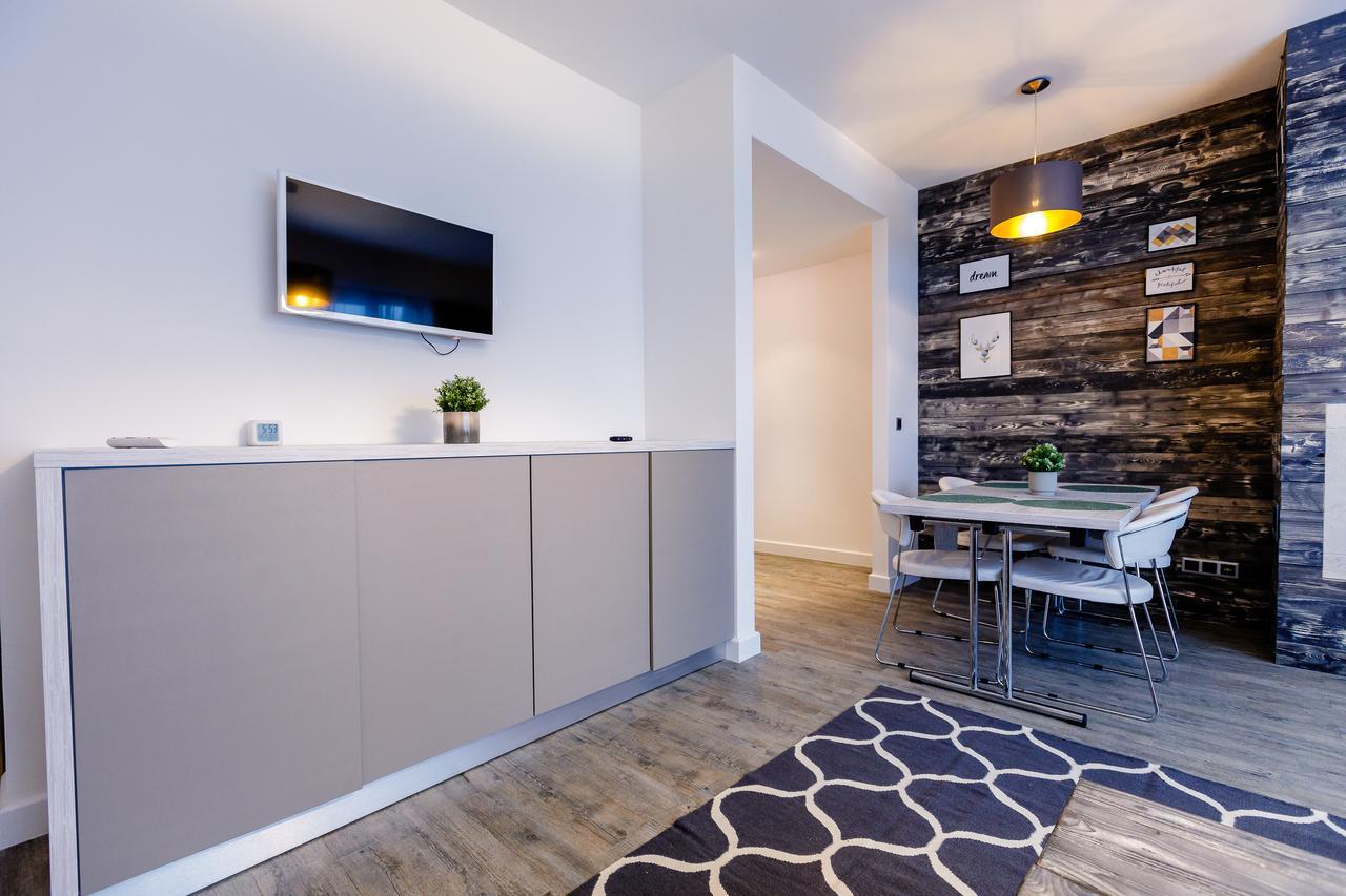 Pine Woods Apartment A28 In Silver Mountain Poiana Brasov Exterior photo